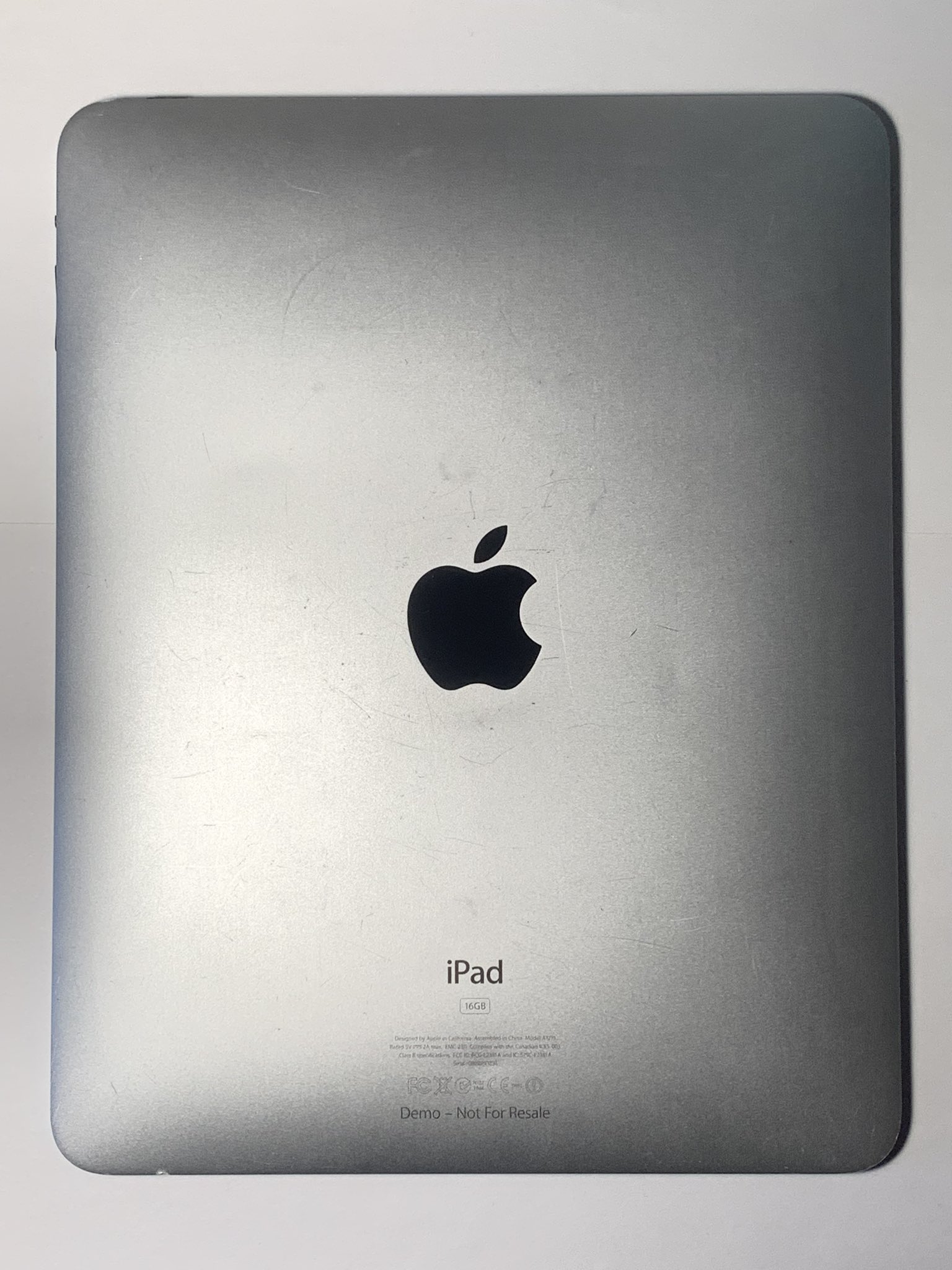 Apple Demo on Twitter: "Demo - Not For Resale https://t.co/UGQUdQa3kj