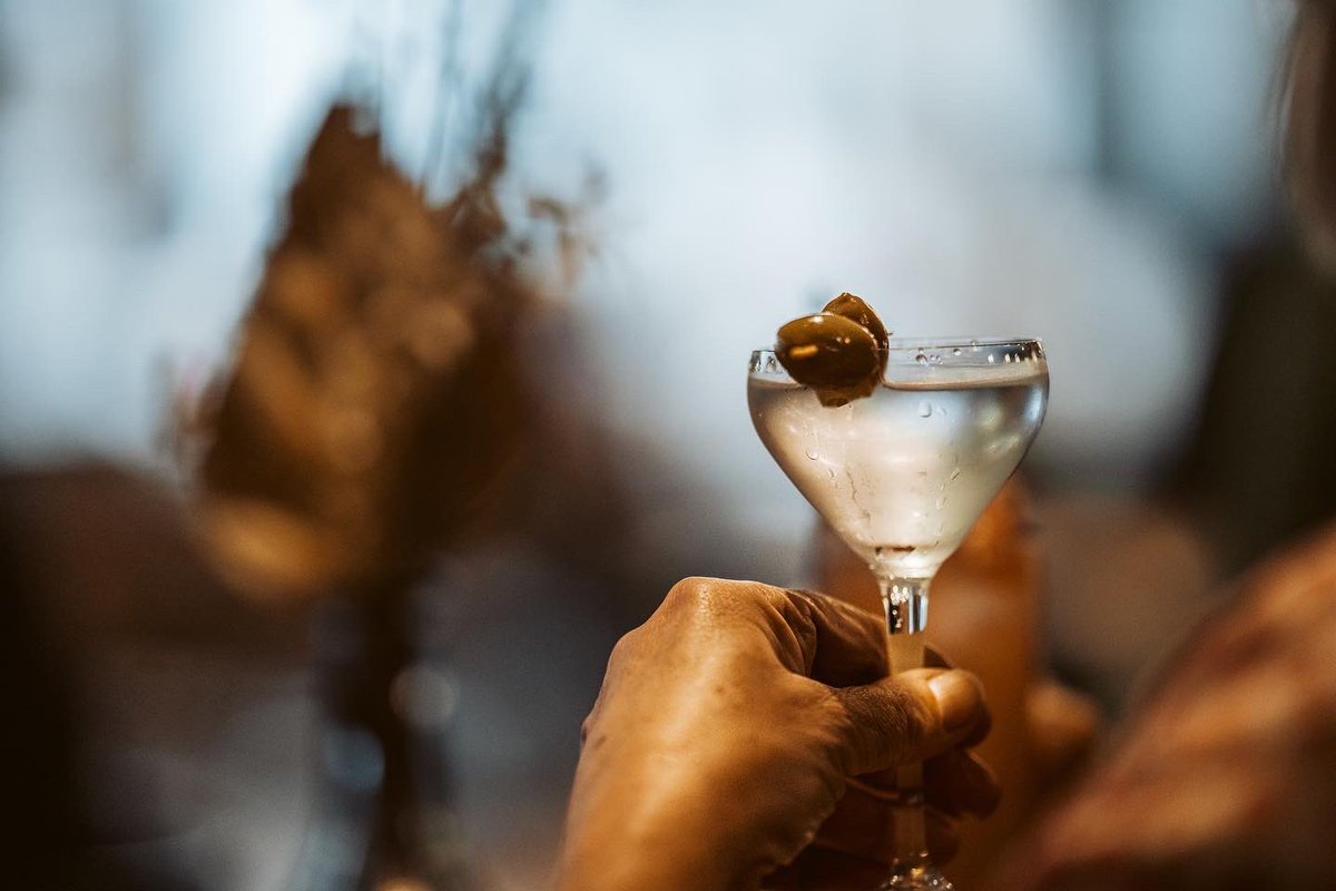WildingSal's tweet photo. Thank you to each and every one of you who supported us during our time in Salisbury.

It was brief, but it was beautiful.

The gorgeous space, the incredible wine list, innovative cocktails and of course, the delicious, seasonal food. https://t.co/QtzwzeFEPd