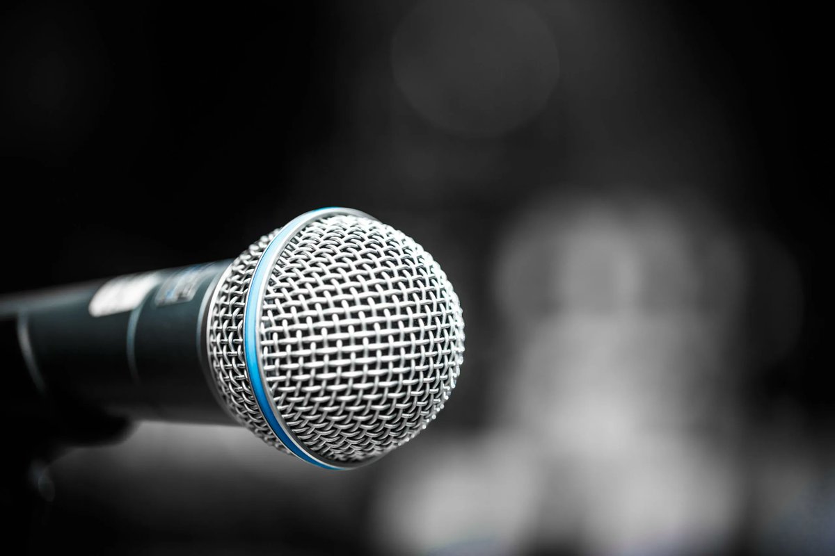 PodcastTaxi's tweet photo. Not sure which podcasting microphone to go with? Check out our top 2022 picks>> https://t.co/eDrHoXDHDU 

#podcasting #podcastingtips #podcasters https://t.co/GMdmDvC61X