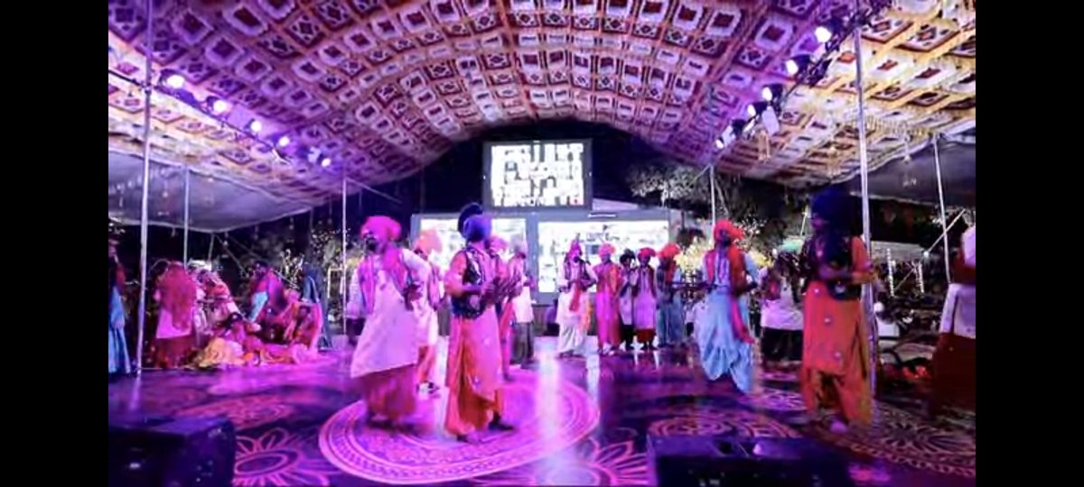 BhawanaSaksham's tweet photo. #HappyBirthdayMSG
Join #LiveWithMSG and enjoy cultural program of Saint Gurmeet Ram Rahim Ji.
https://t.co/zAMywoXNzM https://t.co/6sEOSL8Nln