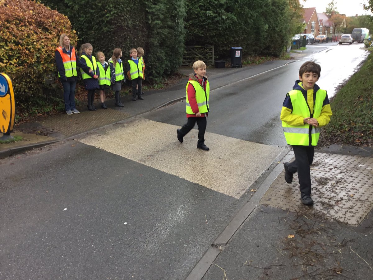 MrsBarratt tweet media