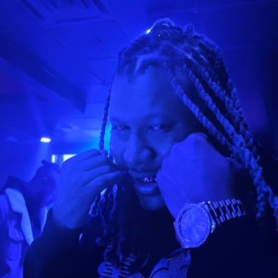 tha_bishop_'s tweet photo. #NewProfilePic https://t.co/89WGJjK6cB