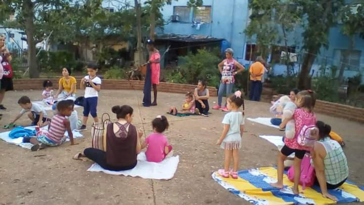 YanayNunez's tweet photo. El Combinado Deportivo La Piscina  realizando excelentes actividades Deportivas Recreativas en saludo al Aniversario del Día de la Cultura Física y Deporte con el Programa Educa a Tu Hijo. #CubaEsDeporte #CubaViveYTrabaja #CubaPorLaPaz
@CAMSanCristobal 
#Artemisa https://t.co/iRfoiZoDrV