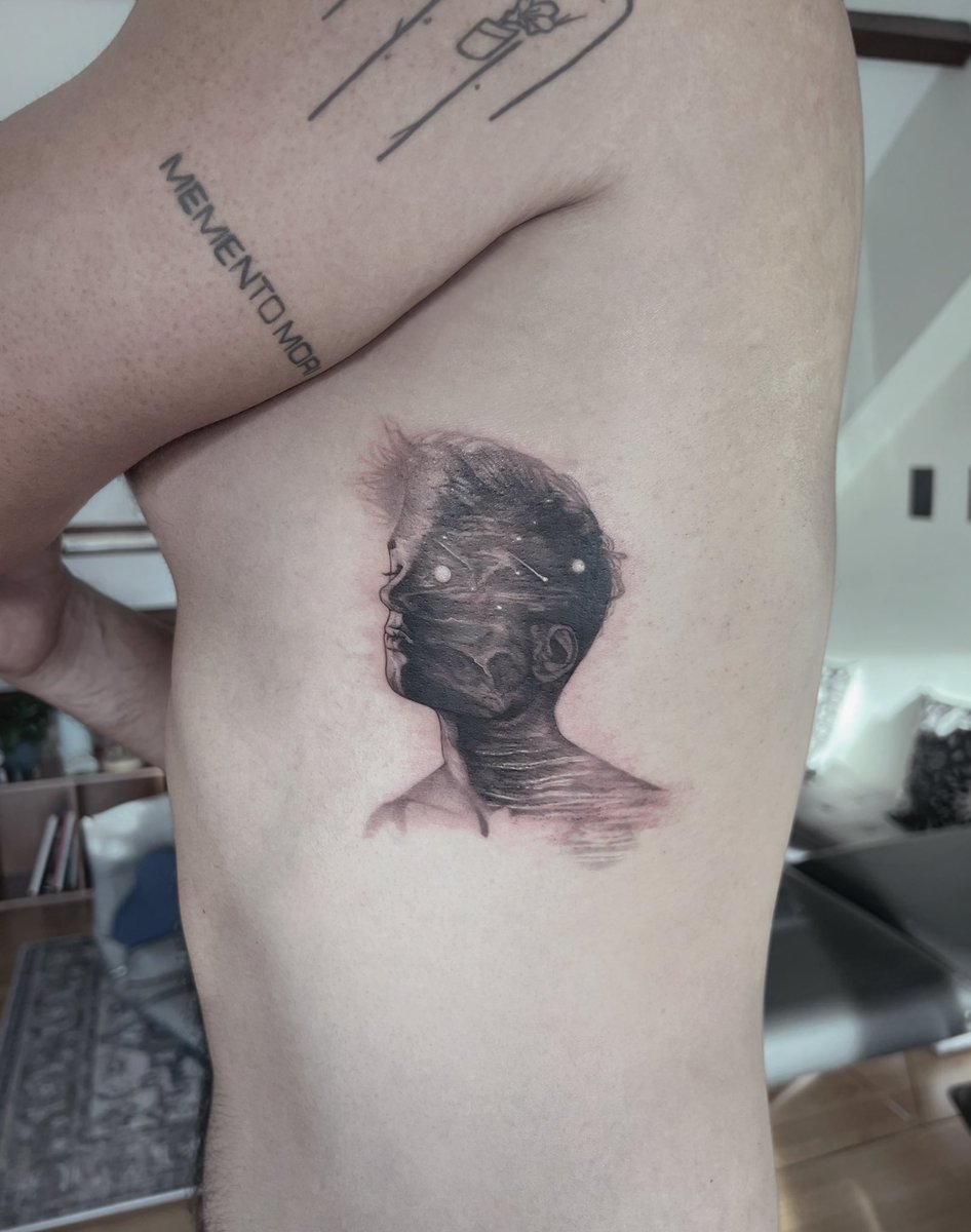 SeahDeborah's tweet photo. The Dreamer. Customised piece based on one of my paintings for a client, to remind him to never stop dreaming. #tattooartist #tattooart #tattoo https://t.co/6wZpfIrkRC