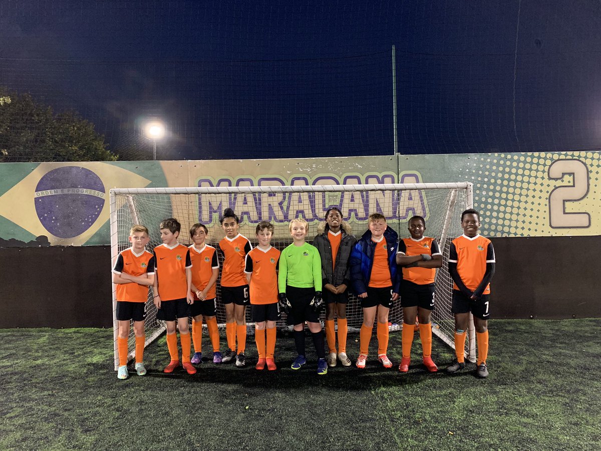 BedJSfootball's tweet photo. Another superb performance from the year 6 boys team! Almost came back from 3 nil down to 3-2 final score, another 5 minutes and we in sure we would’ve got a third! Well played boys! https://t.co/0ugOjzvHHO