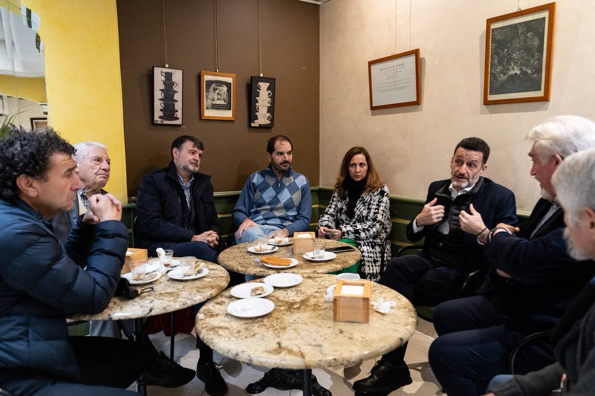 JIDelgadoCs's tweet photo. Esta mañana en Aranda de Duero, con los compañeros del grupo municipal de @CsArandayRibera y @BalEdmundo!

Bienvenido a nuestra tierra! https://t.co/ODzBxEHZbF