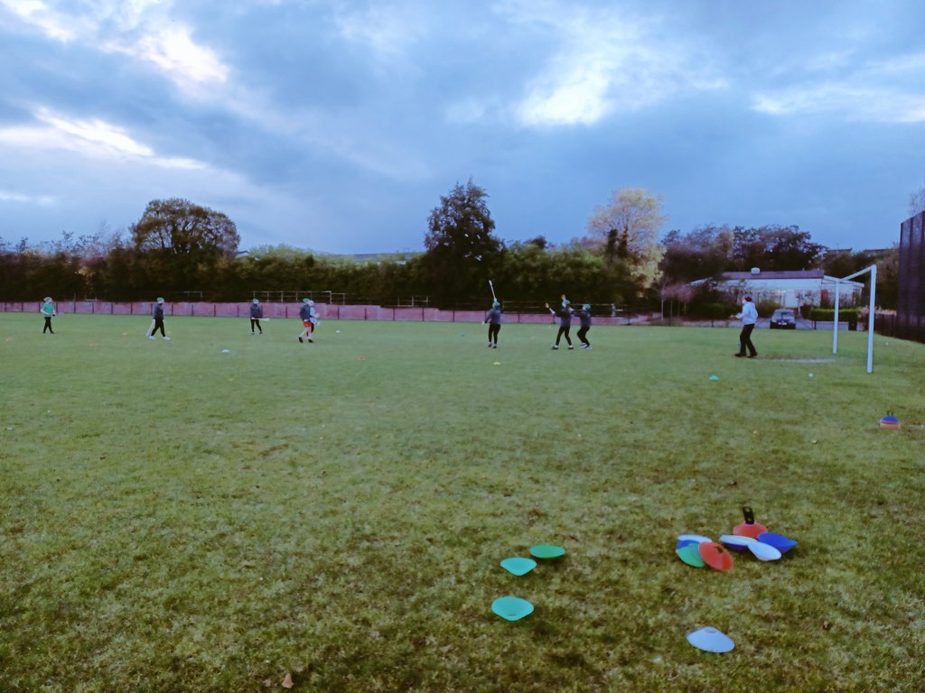 StCecilias_PE's tweet photo. #TrainingTuesday
Relaxed, recharged and ready to get stuck back into training after the break! Great to see so many attend camogie, gaelic and cross-country today ๐. #busytermahead #sportforall #multisport #competitiveseason ๐โโ๏ธ ๐๐โฝ๏ธ https://t.co/kmDKDK6vWi