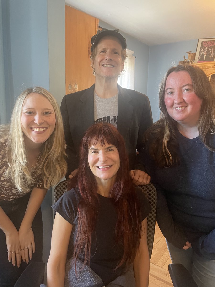 HIPVideoPromo's tweet photo. @SpiderRockets frontwoman Helena Cos stopped by at HIP this morning!🕷️🚀She brought us lots of cool new merch, and it was our pleasure starting our Tuesday hanging out with a fellow Garden state musical kindred spirit in the office. 🙌 #meetuptime #spiderrockets #hipvideopromo https://t.co/9RdHxc5JWl