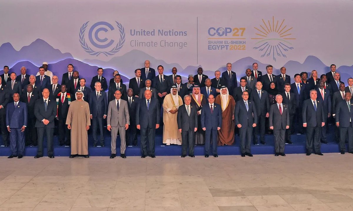 OudeMartijn's tweet photo. Best grappig om alle wereldleiders met hun delegaties, pers etc naar Egypte te laten vliegen om over het klimaat te praten? #cop27egypt #klimaattop #Egypt #klimaat https://t.co/wo6eSEm0np
