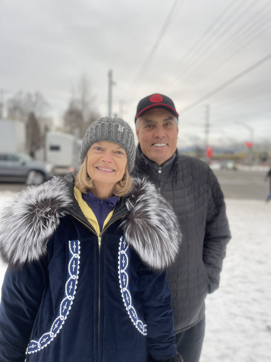 We’re off to vote! 

I hope all Alaskans will exercise their right, make their voice heard, and #GoVote. 

Happy #ElectionDay, Alaska. I’d be honored to earn your vote before the polls close at 8 PM—rank Lisa Murkowski #1 on your ballot!