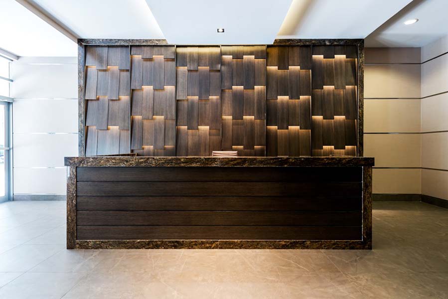 WiklemDesign's tweet photo. Details, details, details 🤩

Inspired by its name “The Lotus,” this condominium lobby was re-designed with a warm, rich, and natural material palette to make every day feel like a spa day for its owners. 

#Lotus #Spa #Condominium #Lobby #LobbyDesign #InteriorDesign https://t.co/2ZUxuEf4jh