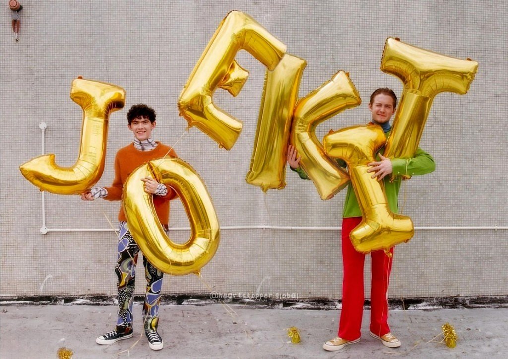 heartstopper_gl's tweet photo. I like to think we would find each other in my universe 🍂 

@joelocke03 @kit_connor 
Joe Locke and Kit Connor for British GQ 
#heartstopper #nickandcharlie #joekit #joelocke #kitconnor https://t.co/QxKn53rwh5