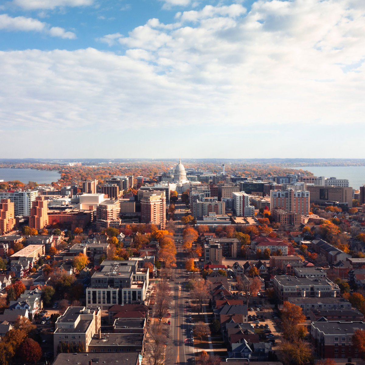 newleveldrones's tweet photo. A shot of our stateβs Capitolβ¦seems appropriate on Election Day!
#govote #vote2022 #electionday #wisconsincapitol #madison #wisconsin #wisconsinphotography #aerialphotography #droneshots #capitolcity #discoverwisconsin #explorewisconsin #dronepilot #fromwhereidrone https://t.co/2MZhPJJe0r