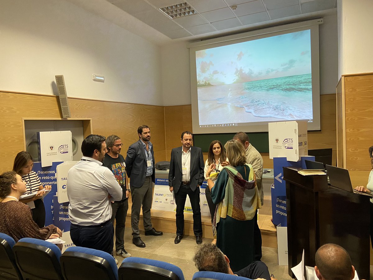 CemosaOficial's tweet photo. Ha llegado el momento de que nuestros mentores comiencen a deliberar…
¿Quiénes serán los ganadores de #HackathonTalentoCEMOSA?
@iColectiva @ETSCaminosUGR https://t.co/Pi0vMvXTcw