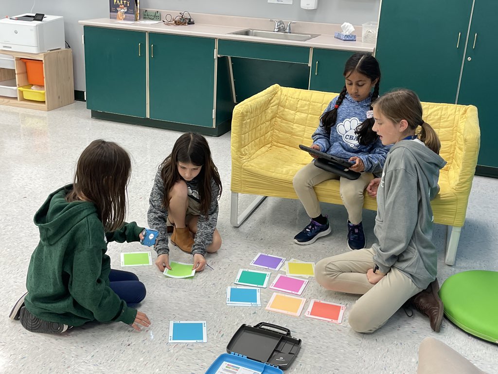 DevonGarritt's tweet photo. Today we started @GirlsWhoCode club! SS had a blast coding with @SpheroEdu! They were first asked to figure out which way each colored square would take their car. They then participated in different challenges which tested their coding ability and teamwork! #spheroindi #coding https://t.co/r3EdGGT499