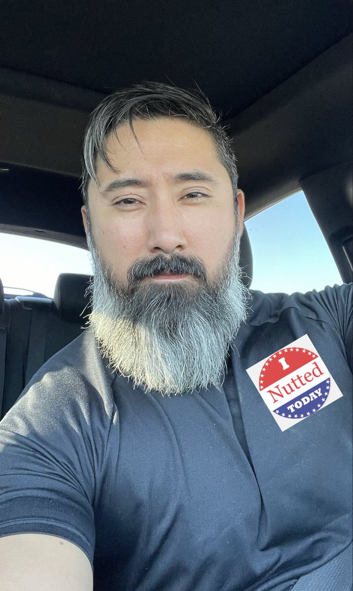 Hand_Solo69's tweet photo. I did it guys!!! Do your part today, it matters. @rodryanshow @AlexJMiddleton @notpatdionne @RobertBarbosa03 @thechile #ElectionDay #GoVote #GoNut #YourVoteMatters #YourNutMatters https://t.co/htRsirePEL
