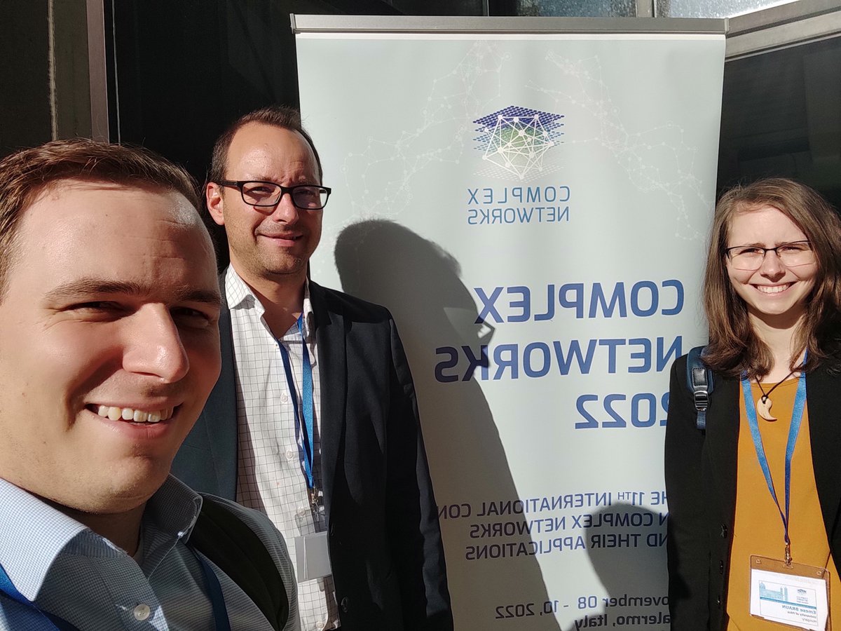 EconNet Research Group (@econnetg) on Twitter photo We are here in Palermo with <a href="/SebestyenTam80/">Sebestyén Tamás</a>, @ErikBraun92 and <a href="/BraunEmese/">Emese Braun</a> 🇮🇹
#complexnetworks2022 #complexnetworks #palermo #EconNetRG We are here in Palermo with <a href="/SebestyenTam80/">Sebestyén Tamás</a>, @ErikBraun92 and <a href="/BraunEmese/">Emese Braun</a> 🇮🇹
#complexnetworks2022 #complexnetworks #palermo #EconNetRG