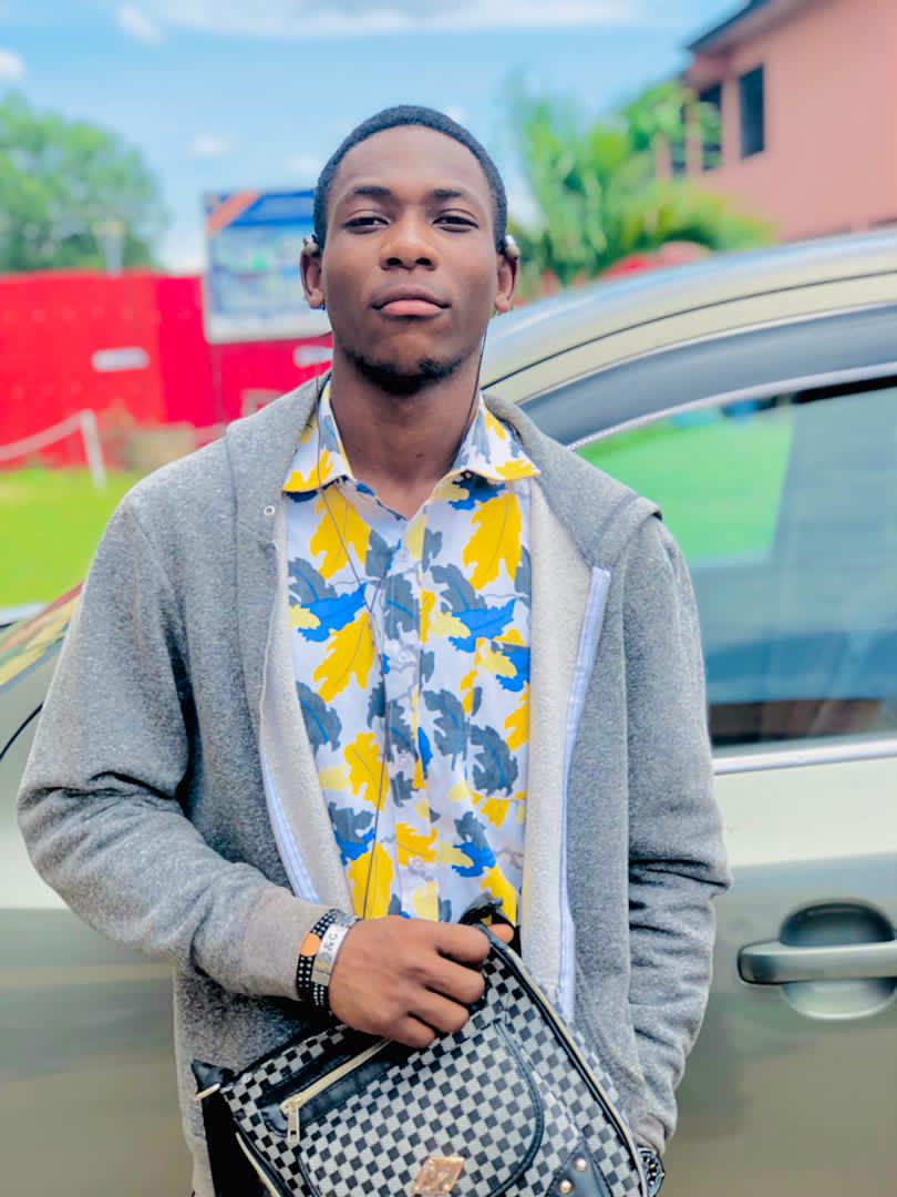 sublime_mulumba's tweet photo. Si vous voulez que la vie vous sourie, apportez-lui d'abord votre bonne humeur.#Sublime # https://t.co/hPZXB053sU