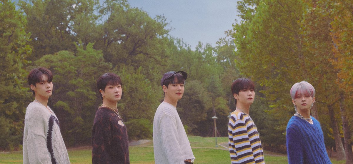 mangsubey's tweet photo. #빅톤과_6년째_행복을_기록중
#HAPPY_VICTON_DAY

이 사랑둥이들과 앞으로도 계속 함께! 💖🍀💖 https://t.co/iDD9CK7Bxo