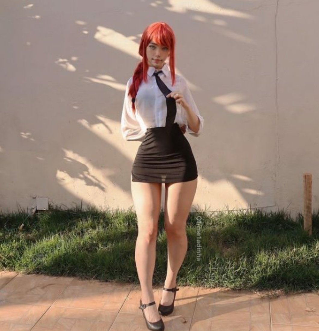 kobenizzo's tweet photo. Cosplay de Kobeni > Cosplay de Makima tengo razón?

#chainsawman https://t.co/RgnA86EV5f