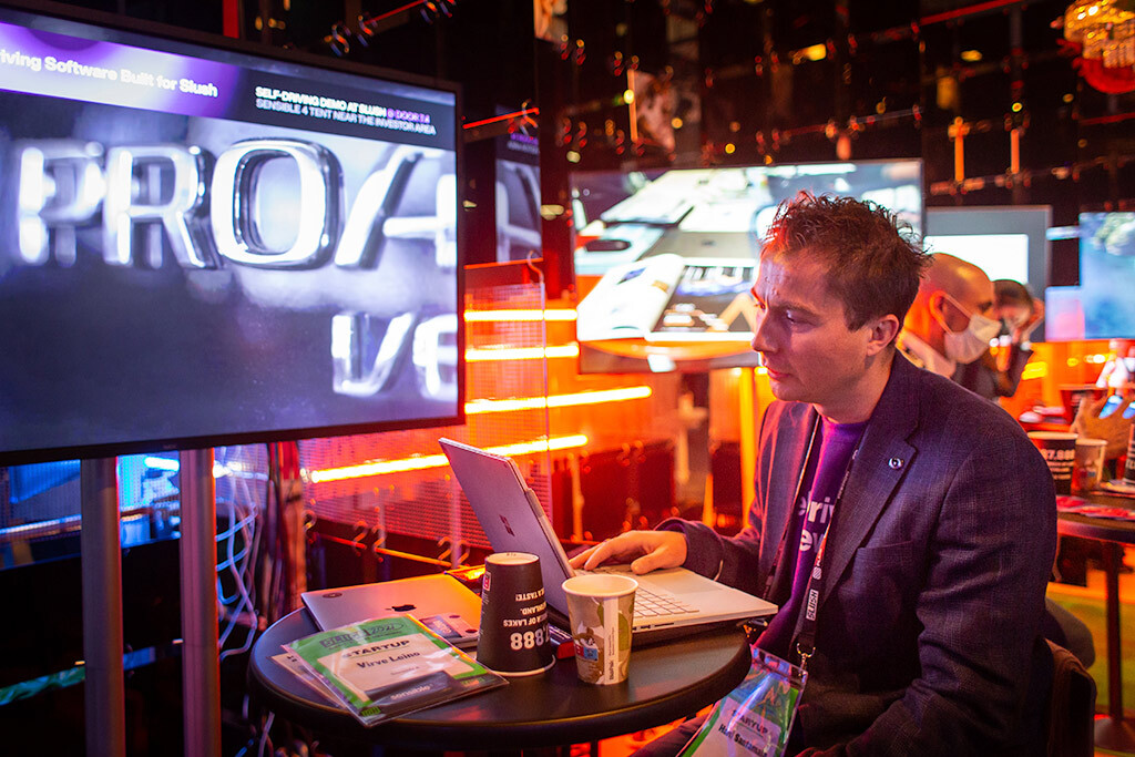 Meet us at #Slush2022!

We'll present our recently launched Level 4 Automated Driving Software Platform DAWN™ 🌄

🤖We'll also demonstrate DAWN™ in a live demo ride during the Slush event. 

To meet us and join the demo ride👉l00p.eu/rWiKqJBa
#AutonomousDriving