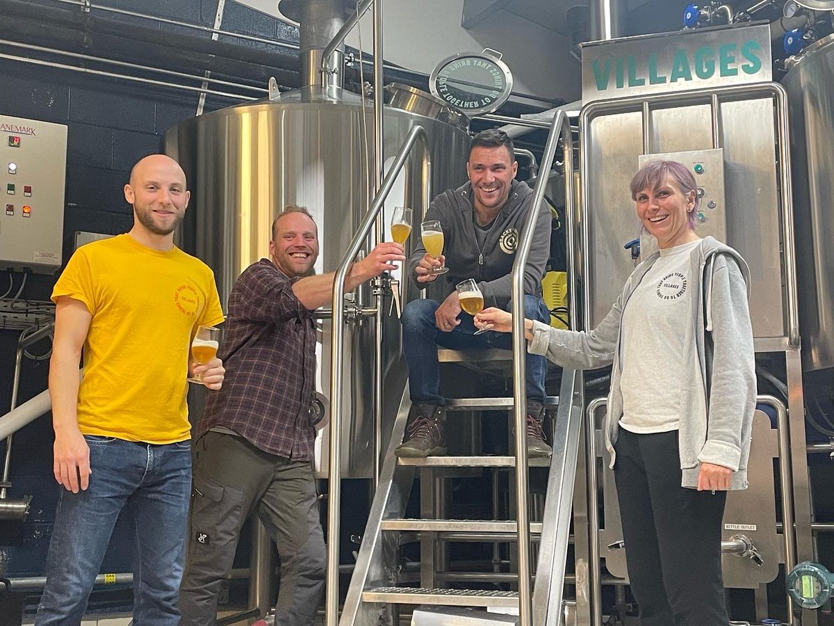 Villages Brewery (@villagesbrewery) on Twitter photo BUDDY 🤝
Little Beer 2.6%
@backyardbeer x @villagesbrewery
Collab coming soon 👀
HOPS:
Galaxy, Azacca, CryoPop
@yakimachief
YEAH, BUDDY!
🌴🍍🤝🥭🍑🏝
<a href="/VillagesTaproom/">Villages Taproom</a>
~~~~~~~
#Villages #Deptford #brewery #beer #craftbeer #dothingsthatbringpeopletogether BUDDY 🤝
Little Beer 2.6%
@backyardbeer x @villagesbrewery
Collab coming soon 👀
HOPS:
Galaxy, Azacca, CryoPop
@yakimachief
YEAH, BUDDY!
🌴🍍🤝🥭🍑🏝
<a href="/VillagesTaproom/">Villages Taproom</a>
~~~~~~~
#Villages #Deptford #brewery #beer #craftbeer #dothingsthatbringpeopletogether