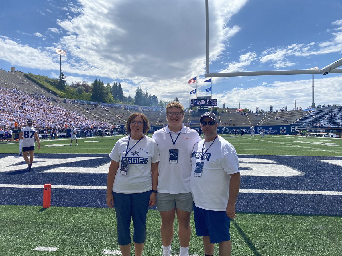 tolbert_nikolas's tweet photo. After a great conversation with @DjTialavea_86 I am blessed to announce I have received a PWO from Utah State University! @CHbanderson @CoachMicahJames https://t.co/ZLJl0FvESQ