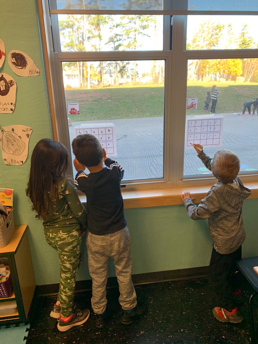 MrsKeatingGr1's tweet photo. Which is greater 13 or 18? How can you prove it? Lots of different ideas to show our thinking https://t.co/78IFjAUn6E
