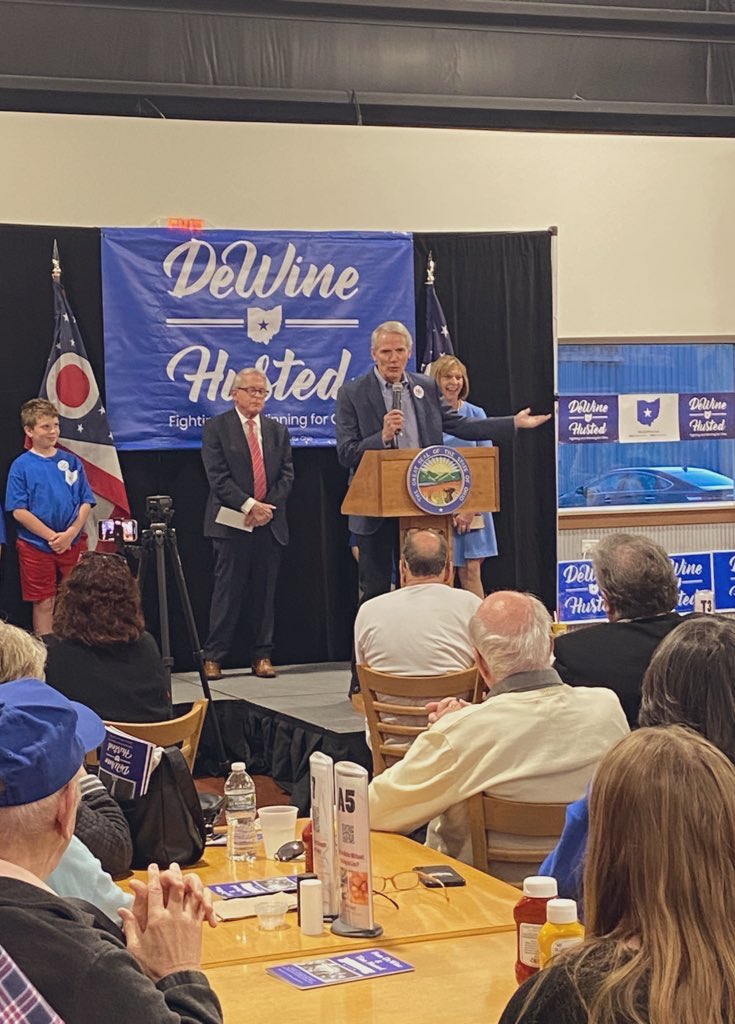 Last night, I was proud to join @MikeDeWine, @JonHusted, @KeithFaber, @FrankLaRose, @RobertCSprague, and @JDVance1 at @YoungsDairy in Springfield. Make sure you get out and vote today! #GOP #Ohio