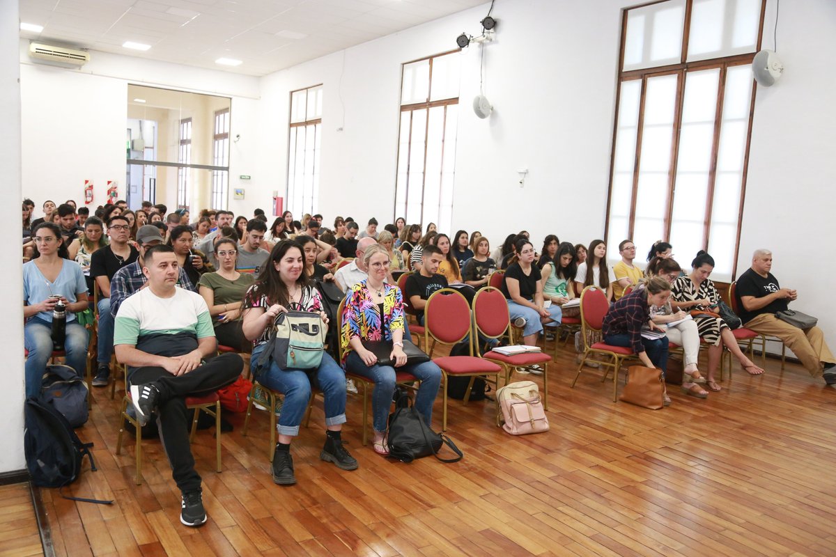 aprecod's tweet photo. 📌En la Diplomatura Abordaje del consumo problemático, dimos inicio al Módulo Clínica del sufrimiento subjetivo, a cargo del Doctor Fabian Naparstek, Profesor de Clínica de las toxicomanías y el alcoholismo en la UBA.
#consumoproblematico #santafeconvos #sufrimientosubjetivo https://t.co/8dMpCOobL0