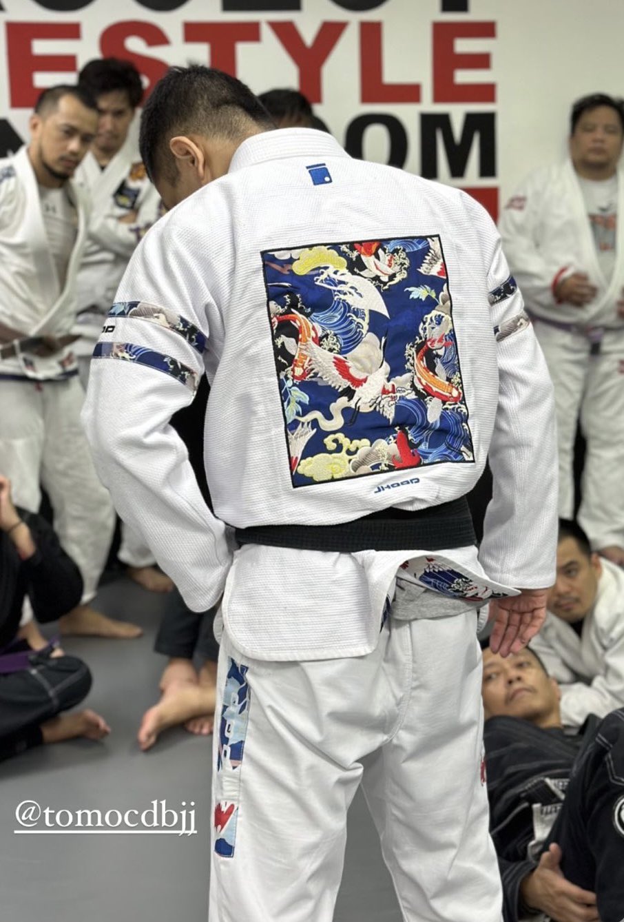 橋本知之 on Twitter 