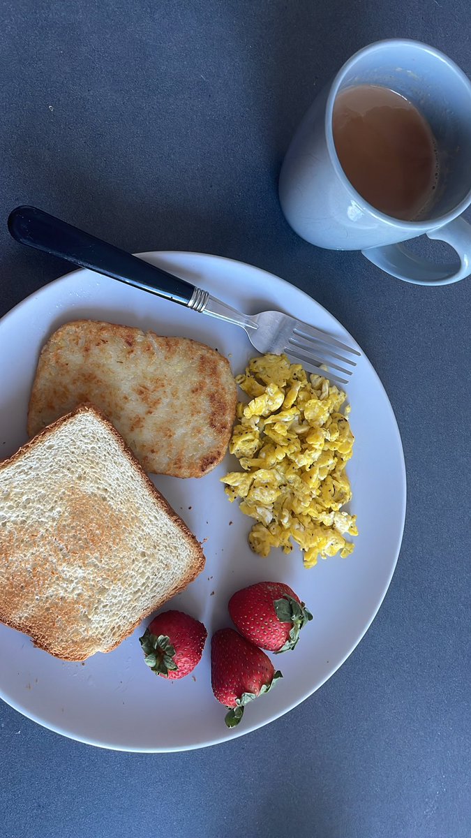idckavss's tweet photo. good morning<3 https://t.co/9JfypwNilV