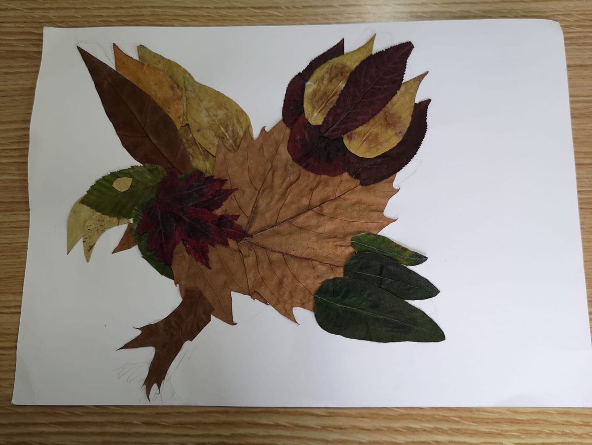 CarmelitasNSCL's tweet photo. Collages con hojas de los ��rboles hechos por los niños de 3º A PARA AGRADECER EL  REGALO DE LA CREACIÓN COMO GRAN OBRA DE ARTE DE DIOS.#leonesp #somosvedruna https://t.co/YSj1SWgfxn