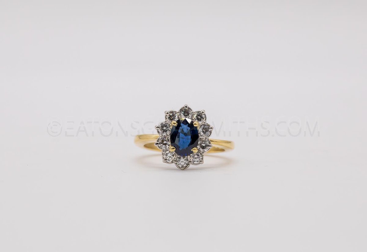 eatonsgoldsmith's tweet photo. Blue Sapphire &amp; Diamond Classic Claw Set Cluster Ring in 18ct Yellow Gold &amp; Platinum, Handmade by Paul Eaton VPRMS MAA. 

#eatonsgoldsmiths #bespokejewellery #handmade #sapphireanddiamond https://t.co/DSf7jBQKkq