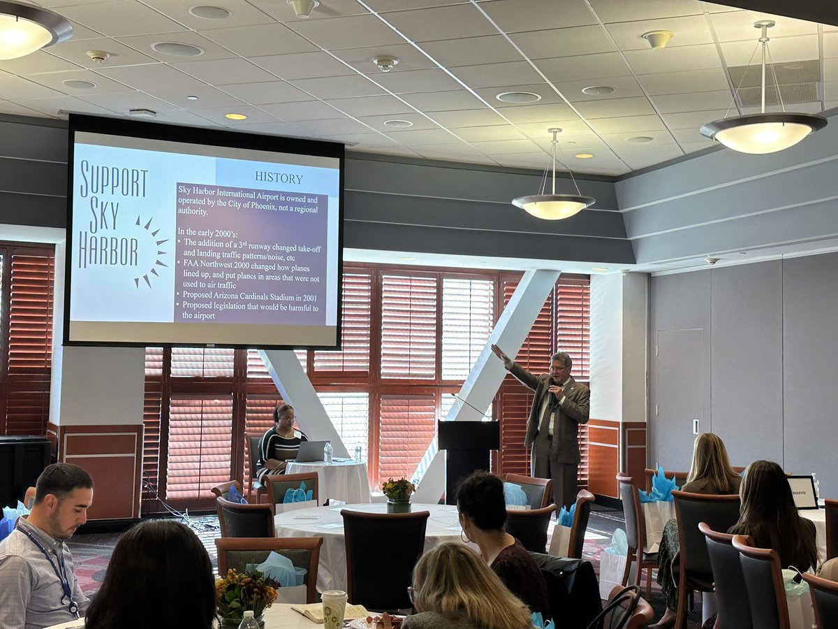 Connecting_MG's tweet image. Welcome David Schwartz—guest speaker at the TTC Fall Business Meeting @TriangleTakeoff @RDUAirport