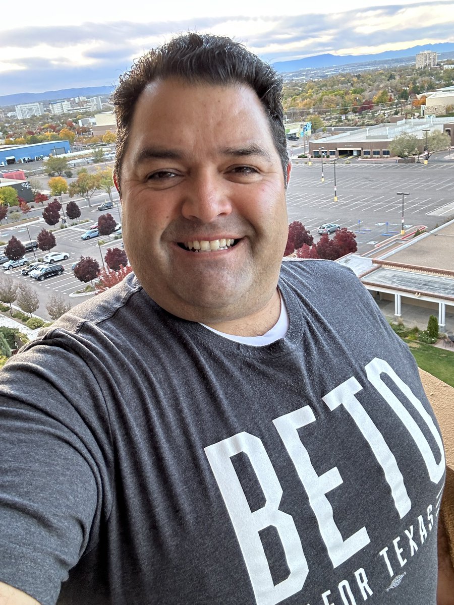 NoelCandelaria's tweet photo. Today is Election Day!
Vote for candidates who support public education, respect educators, value women’s rights, believe in an economy that works for all, & will protect democracy.
#BeAvoter
NEA endorsed:👉 https://t.co/j7fYzskZ5Q
#EducatorsForBeto
#EdVotes
#VoteEducationFirst https://t.co/YeIy17mofJ