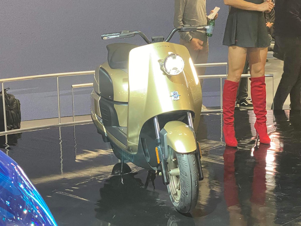 KymcoUK's tweet photo. Breaking News from EICMA: In Partnership with MV Agusta, KYMCO are proud to unveil a new lineup of IONEX products! More information coming soon! #EICMA #IONEX #Electric #ElectricVehicles #eco #partnership https://t.co/TIlpeQ4WfG