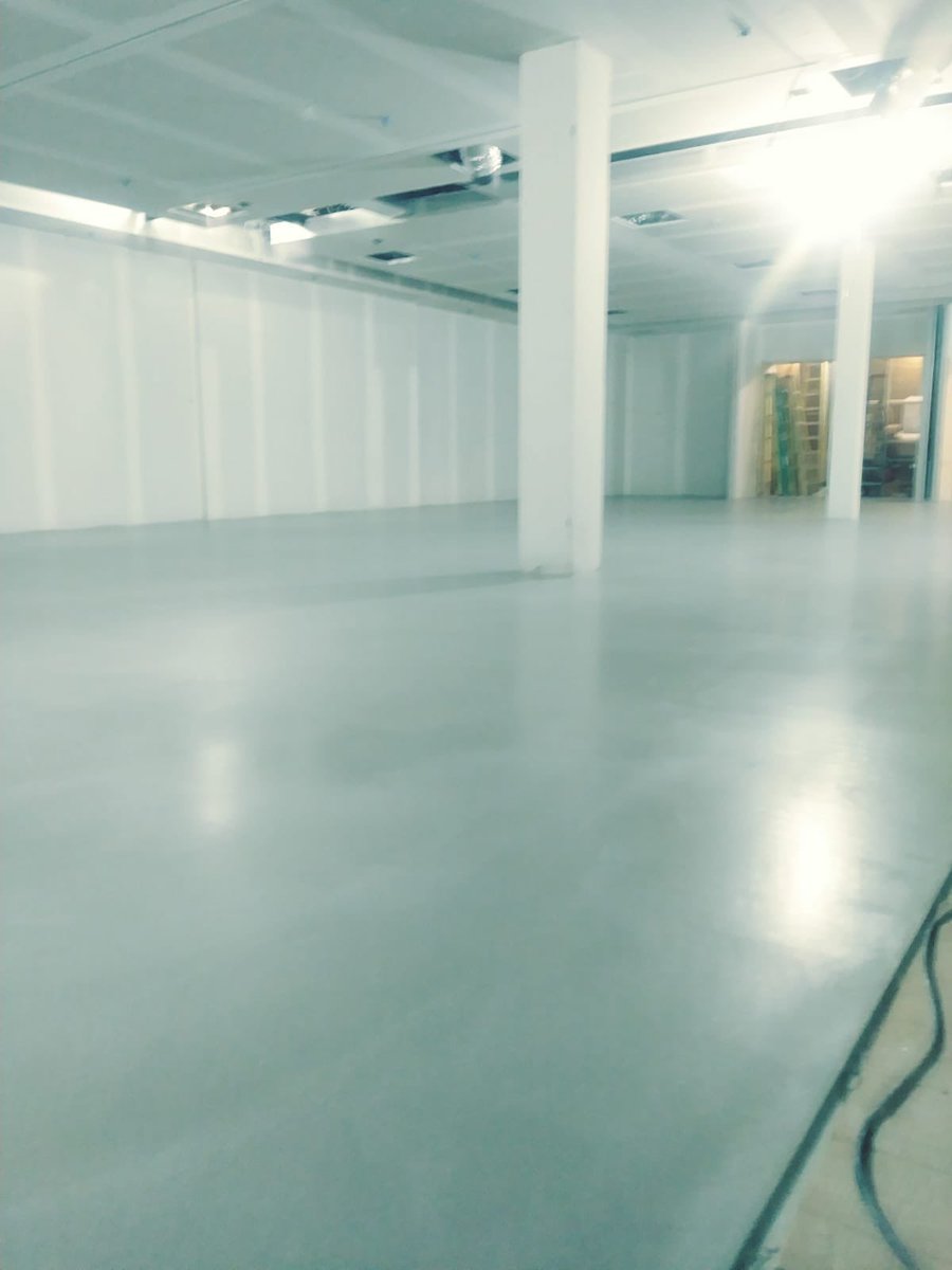 TCFloorsTO's tweet photo. Polished Concrete Floors for the Lululemon store in St Catherine’s. #tcfloors #polishedconcrete #truPC https://t.co/PdgwidNRYy