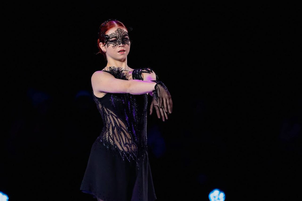alexandra trusova black dress Sasha Trusova / Your Heart Is As Black As Night