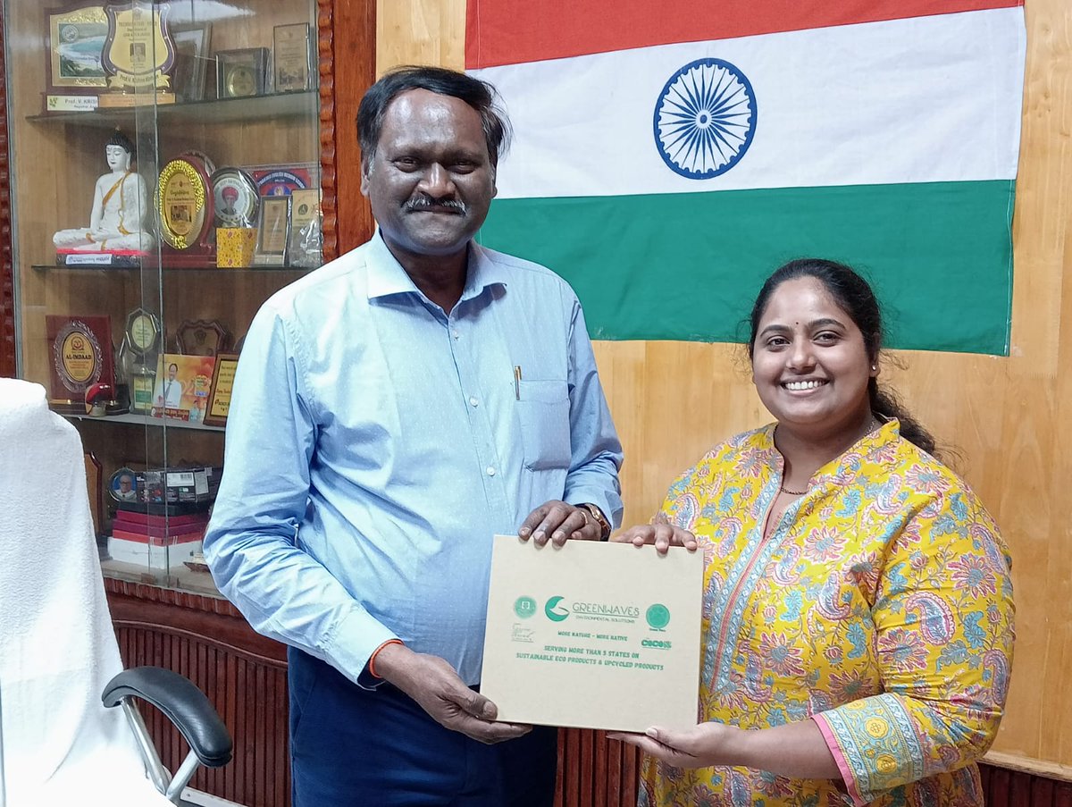greencomrades's tweet photo. ♻️We @Greenwaveses in association with @OURVMC offer a wide selection #sustainable alternatives to everyday products we gifted this kit to @andhrauniversit registrar Mr. Krishna Mohan garu. #zerohero #savetheplanet #zerowaste #noplastic #ecokit #zeroherokit #sustainabilitykit https://t.co/2k1jMPNsO8