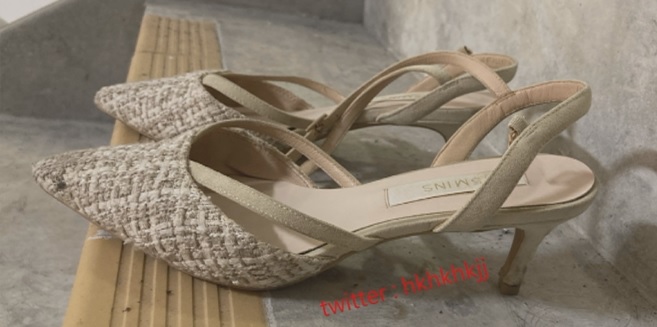 掃樓日記  完整片段可以電報聯絡購買  美麗鄰居的女朋友😍😍😍 射很多,太吸晴太吸引我😍 好好射滿這雙鞋  預覽片 : https://t.co/1JlvaSQQwe  #扫楼 #恋足 #打胶  #原味<a href="/tag/%E3%81%B6%E3%81%A3%E3%81%8B%E3%81%91"class="tags"><span>#ぶっかけ</span></a><a href="/tag/%E5%8E%9F%E5%91%B3"class="tags"><span>#原味</span></a><a href="/tag/%E6%81%8B%E8%B6%B3"class="tags"><span>#恋足</span></a><a href="/tag/%E9%AB%98%E8%B7%9F%E9%9E%8B"class="tags"><span>#高跟鞋</span></a><a href="/tag/%E5%B0%84%E7%B2%BE"class="tags"><span>#射精</span></a><a href="/tag/cumshoes"class="tags"><span>#cumshoes</span></a><a href="/tag/%E5%B9%B3%E5%BA%95%E9%9E%8B"class="tags"><span>#平底鞋</span></a><a href="/tag/%E6%89%AB%E6%A5%BC"class="tags"><span>#扫楼</span></a><a href="/tag/%E6%89%93%E8%83%B6"class="tags"><span>#打胶</span></a>