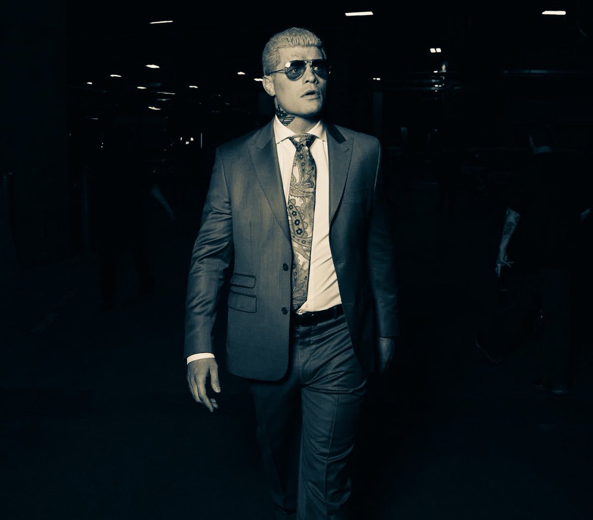 thenightmareson's tweet photo. ɪ ᴡᴀʟᴋ ᴛʜᴇ ʟɪɴᴇ. https://t.co/ljoIZPR5CT