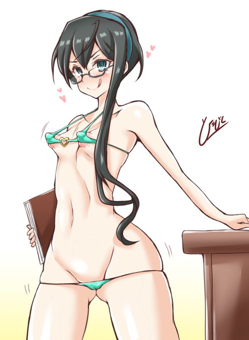 今まで描いたおっぱいの中でこの大淀さんのぱいが一番お気に入りです(  ˙-˙  )
#いいおっパイの日 