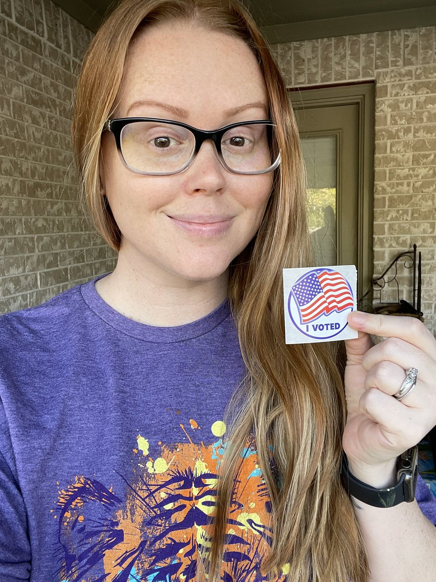cdanthonyy's tweet photo. I finally did it! 31 years old and my first time voting in an election. #VotingBlueInTexas #TurnTexasBlue #VoteforBeto https://t.co/43ysFYb44m