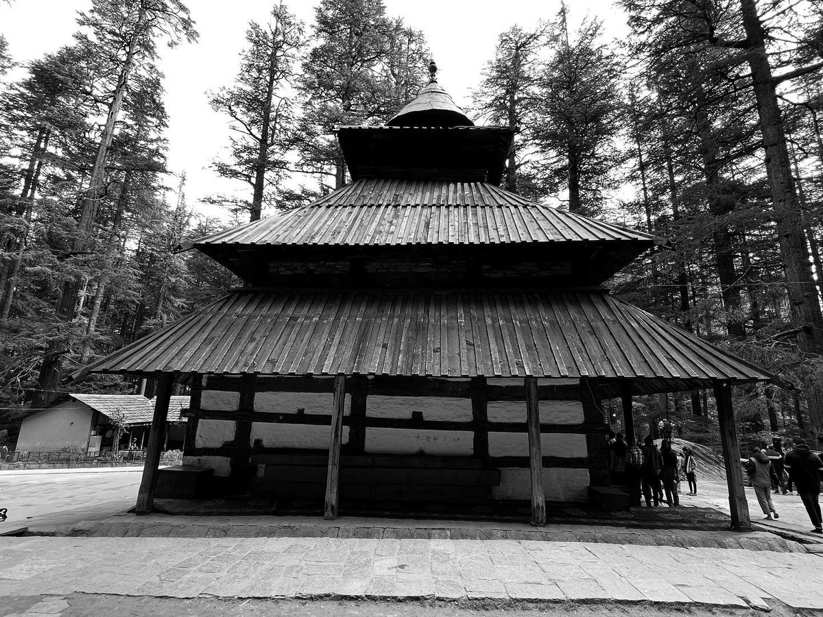 builthistories's tweet photo. Hidimba Devi Temple, Manali, Himachal Pradesh

The 16th Cen CE temple, built by Maharaja Bahadur Singh, is a square in plan structure, with three tiered shikhara, almost giving it almost a pagoda like appearance.

#HidimbaDevi #MonumentsofIndia #HimachalPradesh #Manali https://t.co/Z0lBmUTg3c