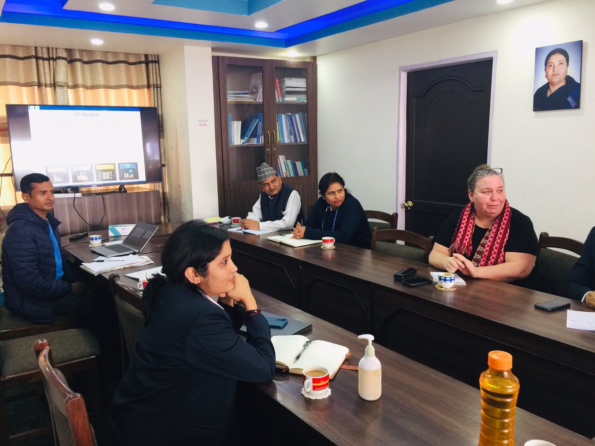 Track20 Director Emily Sonneveltd’s Nepal visit: High level discussion with Director of General,DOHS, Family Welfare Division team on Family Planning Module and Track20 work and support in Nepal. @KristinBietsch @track20project @Deepankands @AvenirHealth @FP2030Global @ChongheeH
