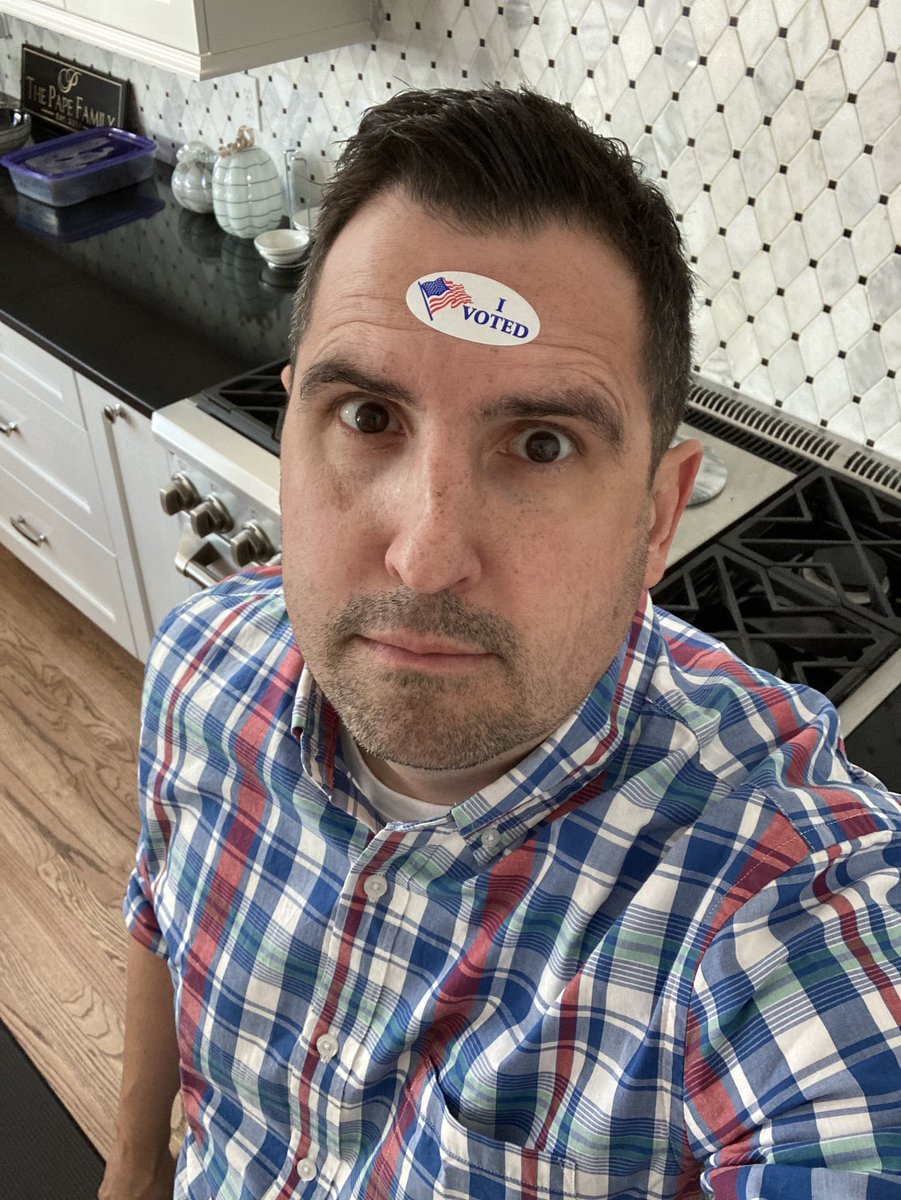 Drewsio's tweet photo. Show me your #VoteyHead https://t.co/v83HmPxz1v