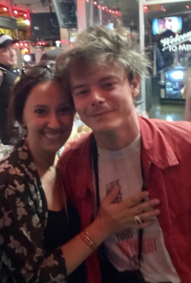 confortheaton's tweet photo. New/old pic of charlie with fan 🤍 https://t.co/dFzuES2Tul