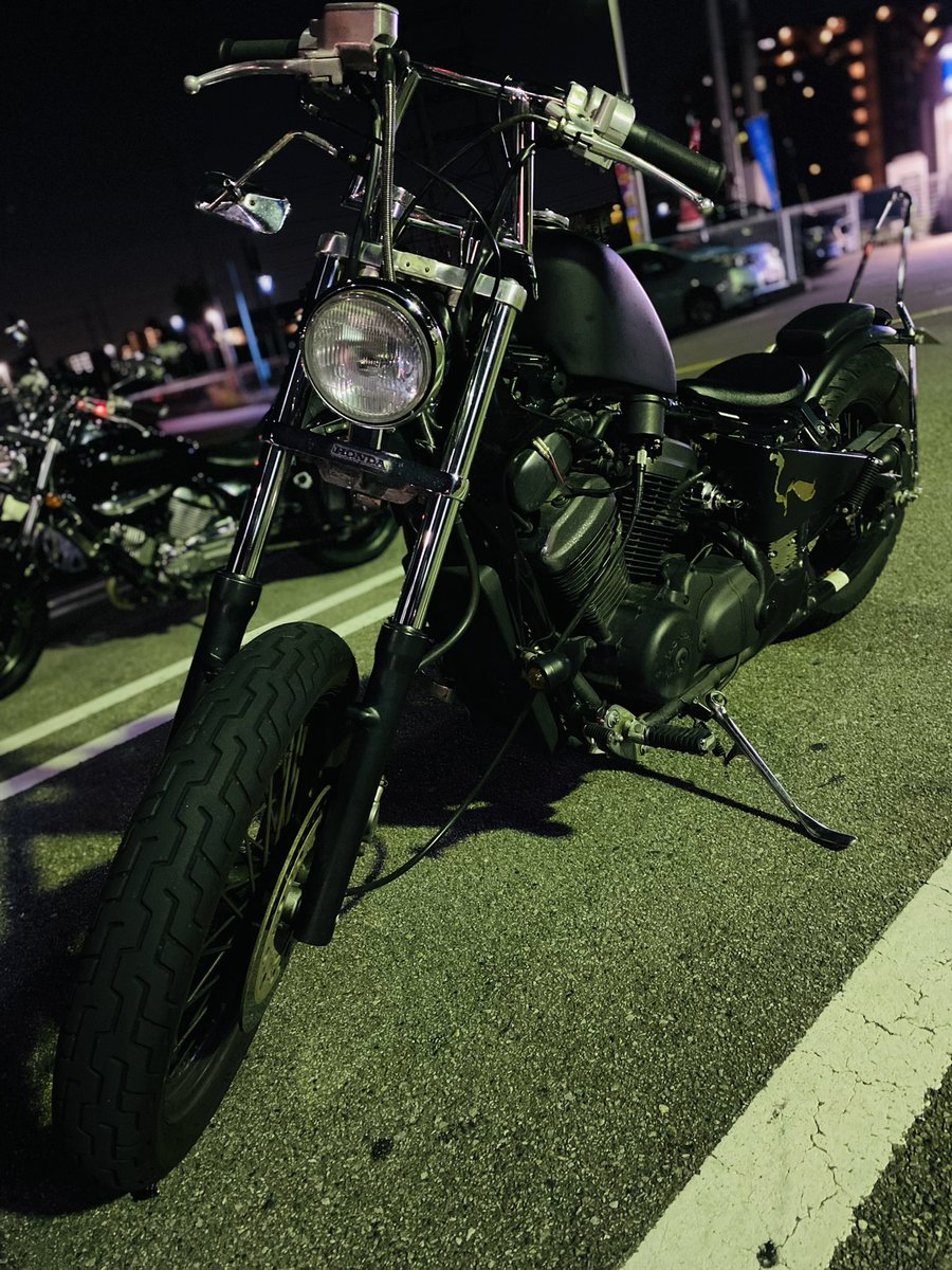 スティード400と似てるな🥷
ヘルメットしてたら男やん言われた🥹😤