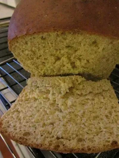 LifestyleSoln's tweet photo. This honey oatmeal bread is delicious, healthy, and a frugal choice that can be made in your bread machine to save you extra time! There is nothing like homemade bread!
https://t.co/xdi3GQTqDU
#OatmealBread #HoneyOatmealBread #BreadRecipe #BreadMachine #Homemade #HomemadeBread https://t.co/ajT0SX8ioi